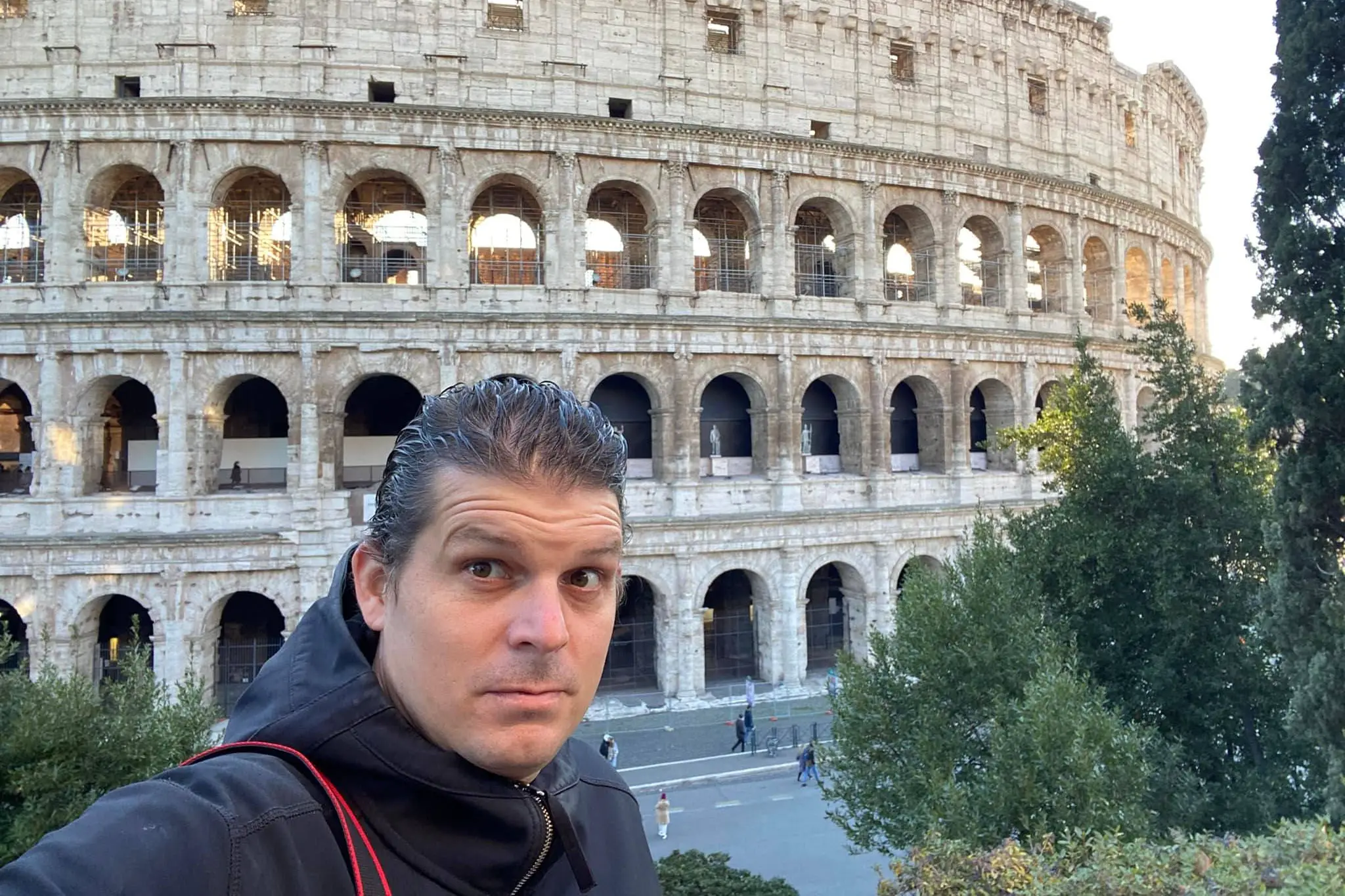 Daniel Carlbom in front of the Colosseum in Rome